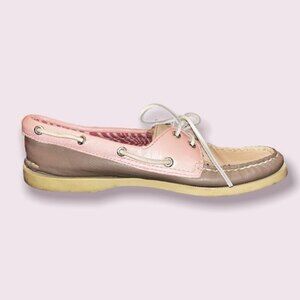 Sperry Boat Shoes Light Pink Beige Coastal Beachy Flats Loafers Womens Size 8.5